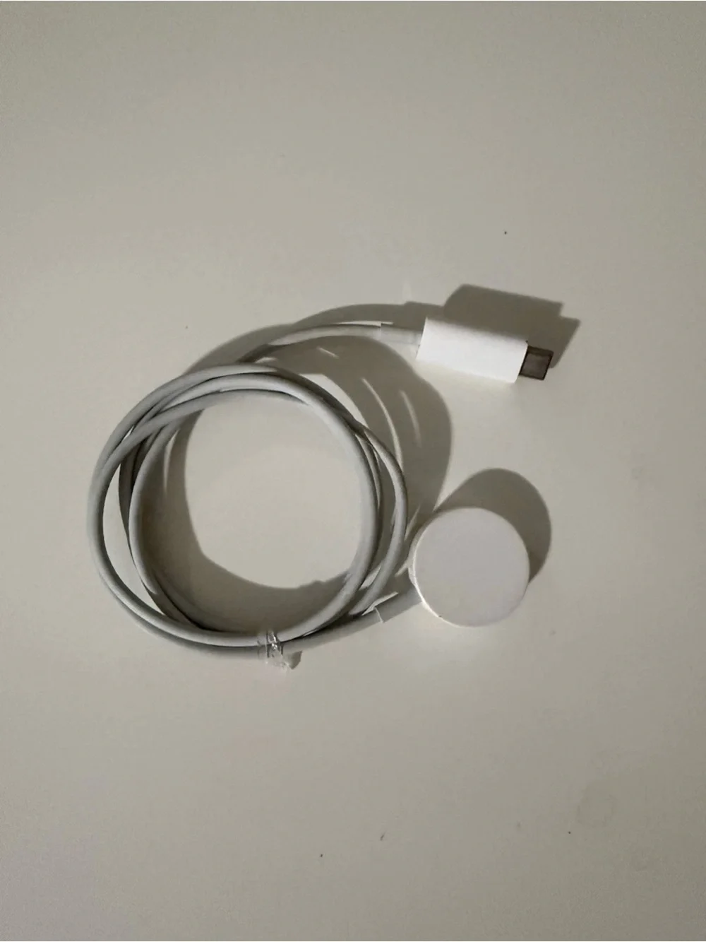 Apple Watch SE 40mm - White Sport Band Smartwatch